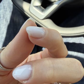 Marivanna Nails - broken nail immediately after appointment - Nail Salons Near Me - Los Angeles, California Marivanna Nails - broken nail immediately after appointment - Nail Salons Near Me - Los Angeles, California