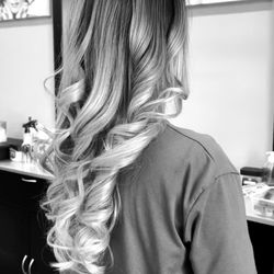 D&D Salon
