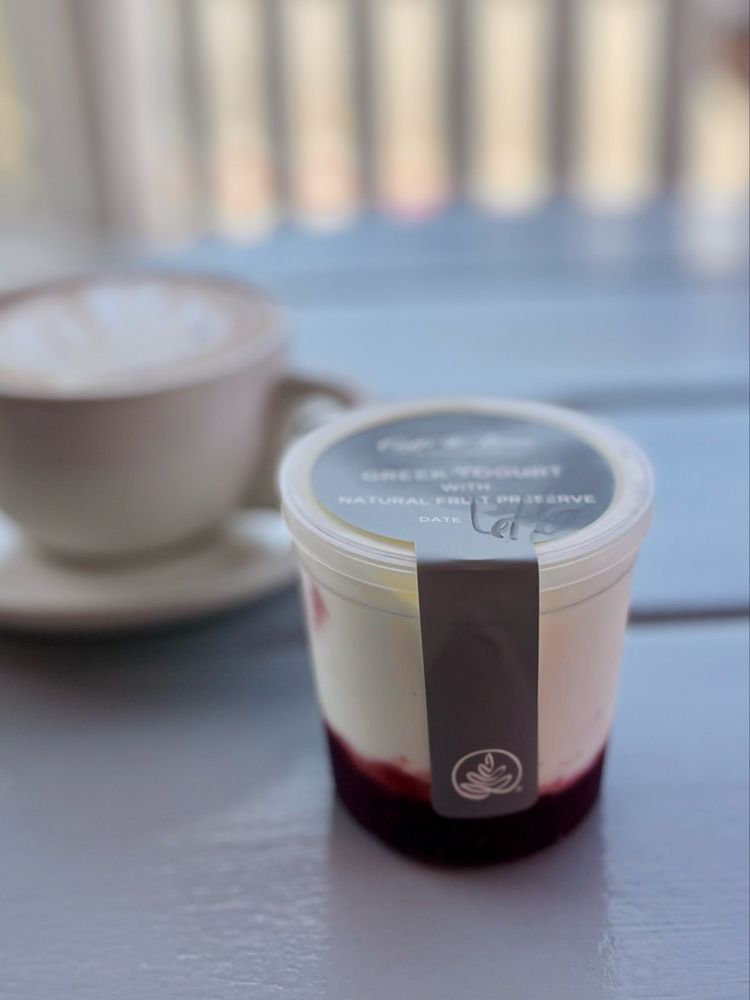 Caffe Luxxe Logo