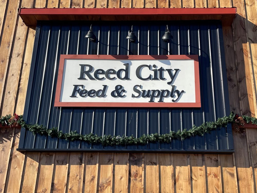 REED CITY FEED & SUPPLY Updated September 2024 123 N Chestnut St, Reed City, Michigan