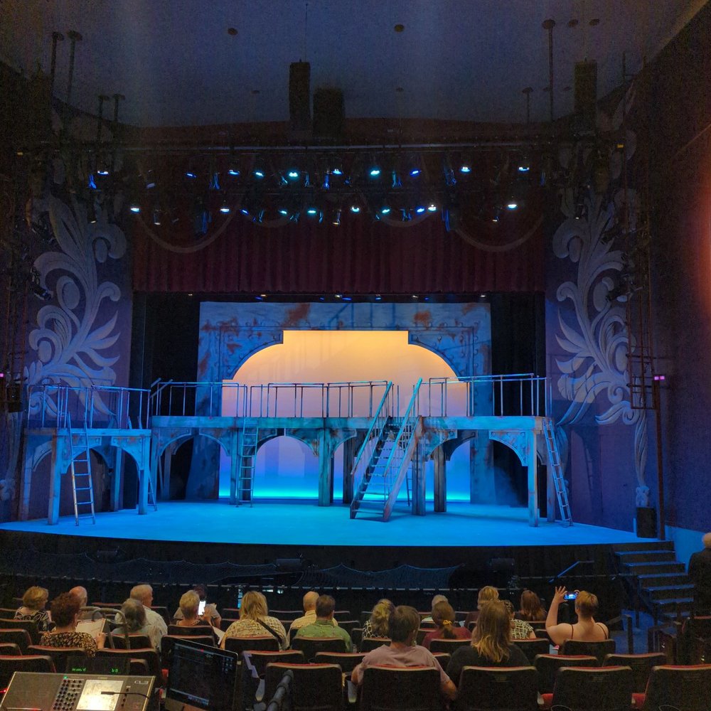 Duluth Playhouse - Beautiful Stage - Performing Arts Near Me - Duluth, Minnesota Duluth Playhouse - Beautiful Stage - Performing Arts Near Me - Duluth, Minnesota