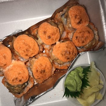 Yanagi Sushi - Takeout volcano roll - Japanese Near Me - Honolulu, Hawaii