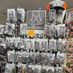 Crimson Pride Fishing and Hunting - *Local BASSIN HABITS