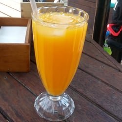 Cowderoy's Dairy - Freshly squeezed OJ!