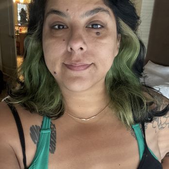 Salon MI - The before picture I sent, that not all salons wanted to try and fix for me, but they did! - Hair Salons Near Me - Henderson, Nevada Salon MI - The before picture I sent, that not all salons wanted to try and fix for me, but they did! - Hair Salons Near Me - Henderson, Nevada