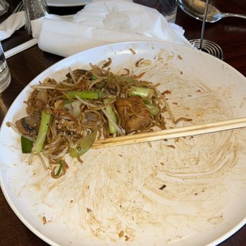 Mai Thai Restaurant - Thai Near Me - Oak Harbor, Washington