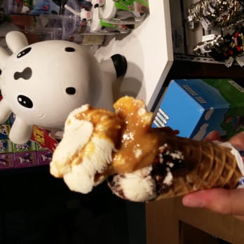 COWS - Salted toffee on brownie explosion. - Ice Cream & Frozen Yogurt Near Me - Whistler, British Columbia