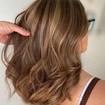 Shears Divine - Hair Salons Near Me - Downey, California