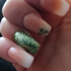 T & T Nail Salon