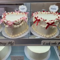 Silver Rose Bakery - Valentine's Day Heart shape cakes