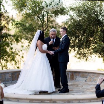 Temecula Wedding Officiant - Officiants Near Me Temecula Wedding Officiant - Officiants Near Me