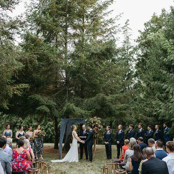 Clackamas River Farm - Venues & Event Spaces Near Me - Eagle Creek, Oregon Clackamas River Farm - Venues & Event Spaces Near Me - Eagle Creek, Oregon
