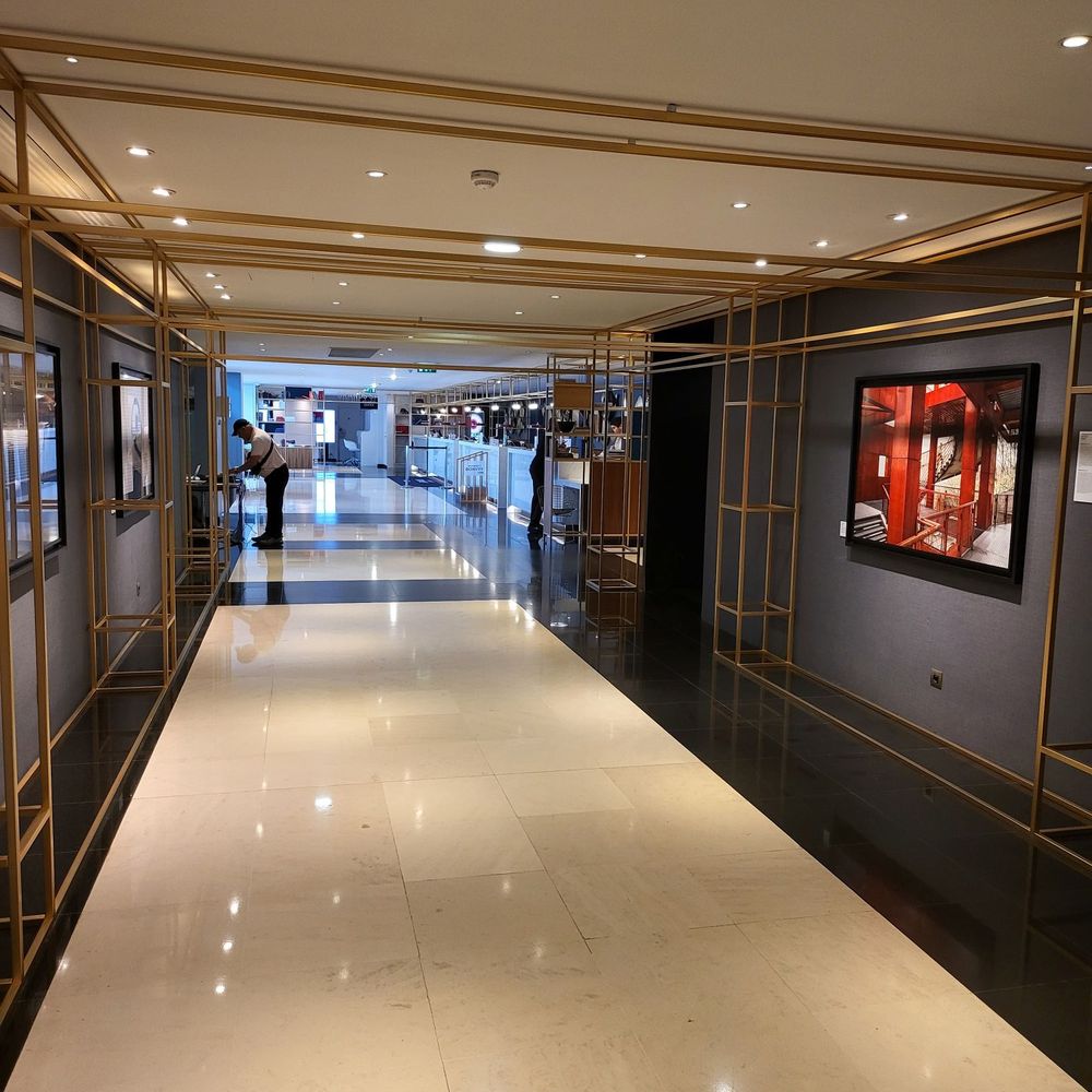 Le Meridien Paris Arc de Triomphe - Hotels Near Me - Paris, 75
