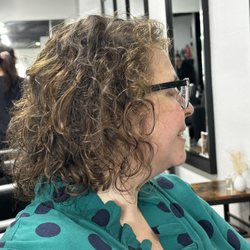 I Am Salon and Day Spa