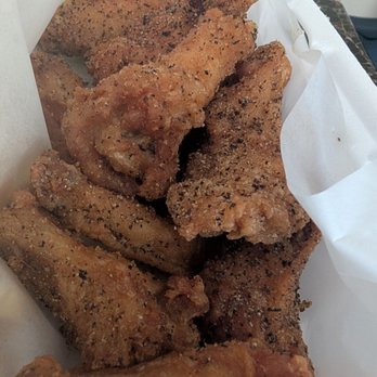 La Wings - Lemon pepper - Chicken Wings Near Me - Atlanta, Georgia La Wings - Lemon pepper - Chicken Wings Near Me - Atlanta, Georgia