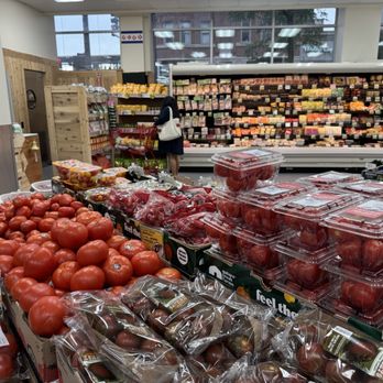 Trader Joe's - Grocery Near Me - Chicago, Illinois Trader Joe's - Grocery Near Me - Chicago, Illinois