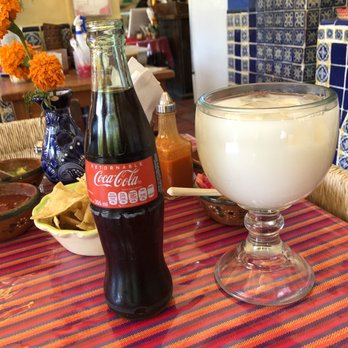 Birriería Las 9 Esquinas - Mexican Coke and horchata - Jaliscan Near Me - Guadalajara, JAL Birriería Las 9 Esquinas - Mexican Coke and horchata - Jaliscan Near Me - Guadalajara, JAL
