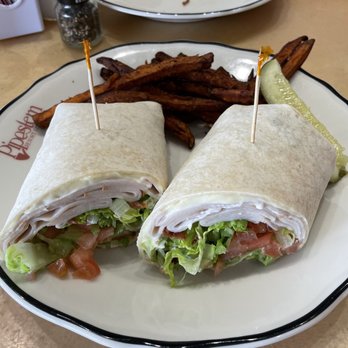 Bluestone Dining Room - Turkey Avocado Wrap - American Near Me - Pipestem, West Virginia