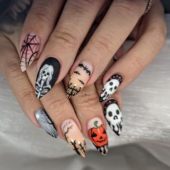 Starlight Nails - Nail Salons Near Me - Pensacola, Florida