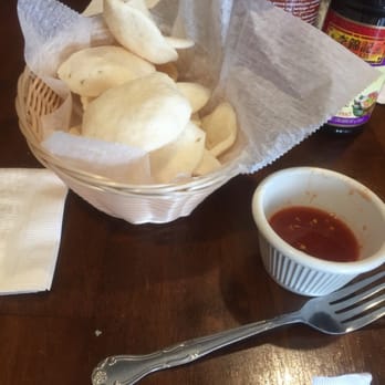 Simply Vietnamese - Shrimp crackers to start you off before you order - Vietnamese Near Me - Tenafly, New Jersey