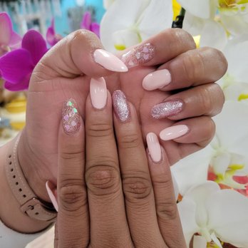 Pink Mani Nails - Nail Salons Near Me - Anaheim, California