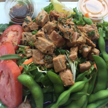 Bear Flag Fish - Seared ahi tuna salad - Seafood Near Me - Newport Beach, California