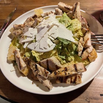 Violette’s - Chicken Cesar salad - Breakfast & Brunch Near Me - Staten Island, New York Violette’s - Chicken Cesar salad - Breakfast & Brunch Near Me - Staten Island, New York
