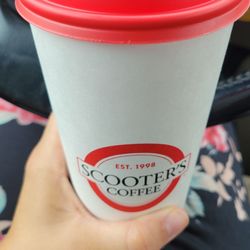 Scooter's Coffee - 20oz Maple vanilla latte w/oat milk