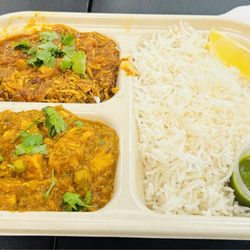 Maaji’s Street Kitchen