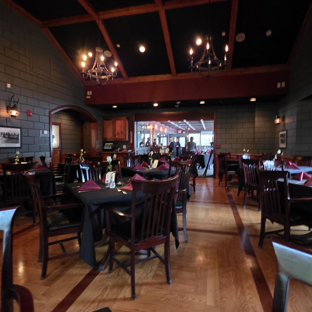 1 North Steakhouse - ROSARIO S. CASSATA AND CAROLYN AT 1 NORTH STEAKHOUSE IN HAMPTONS LONG ISLAND NY. - Steakhouses Near Me - Hampton Bays, New York