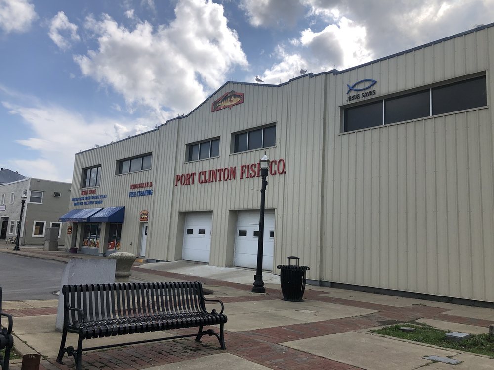 Port Clinton Fisheries Logo