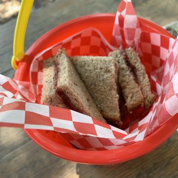 Springridge Farm - Jam sandwich - Farms Near Me - Milton, Ontario Springridge Farm - Jam sandwich - Farms Near Me - Milton, Ontario