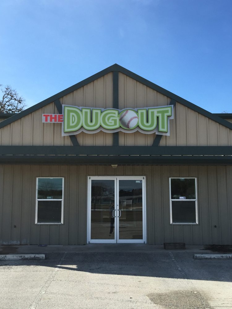 THE DUGOUT Updated September 2024 132 Old San Antonio Rd, Boerne, Texas Batting Cages