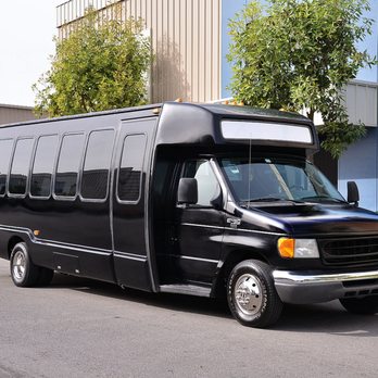Classic Limousines - Minibus for larger groups - Limos Near Me - Regina, Saskatchewan Classic Limousines - Minibus for larger groups - Limos Near Me - Regina, Saskatchewan