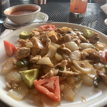 Don Pedro Mexican Restaurant - Arroz con pollo - Mexican Near Me - Charlotte, North Carolina