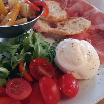 NiDo Caffe - Prosciutto and burrata - Italian Near Me - Miami, Florida NiDo Caffe - Prosciutto and burrata - Italian Near Me - Miami, Florida