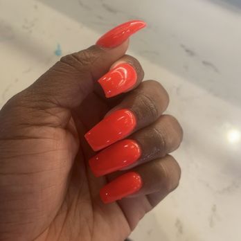Les Mains Nail Bar - SNS mani - Nail Salons Near Me - Atlanta, Georgia