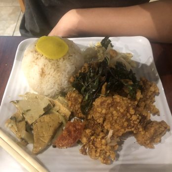 Corner Beef Noodle House - Taiwanese Near Me - El Monte, California