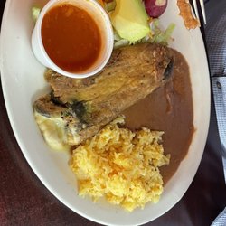Restaurant Latina - Chile relleno de queso
