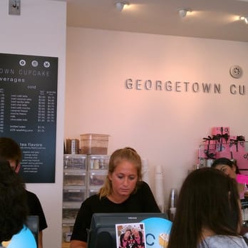 Georgetown Cupcake - Cupcakes Near Me - Washington, DC, District of Columbia