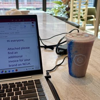 Earthbar - Smoothie - Juice Bars & Smoothies Near Me - West Palm Beach, Florida Earthbar - Smoothie - Juice Bars & Smoothies Near Me - West Palm Beach, Florida