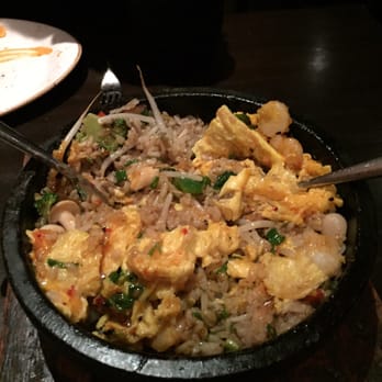 Tanta - Arroz Chaufa al Aeropuerto - Peruvian Near Me - Chicago, Illinois