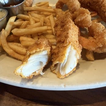 Fish Daddy's Grill House - Catfish and shrimp - Seafood Near Me - Tulsa, Oklahoma
