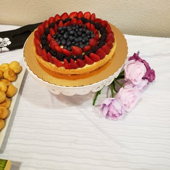 French Secret Pastry - Fruit tart - Desserts Near Me