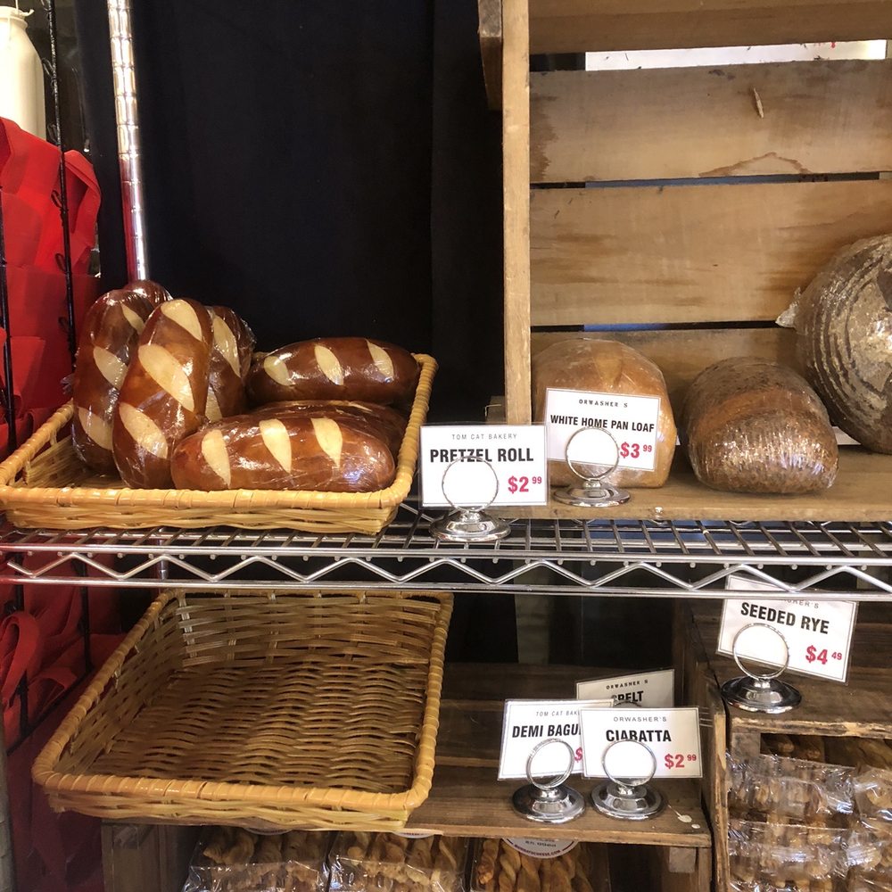 Murray's Cheese - Bleecker - Breads - Cheese Shops Near Me - New York, New York Murray's Cheese - Bleecker - Breads - Cheese Shops Near Me - New York, New York