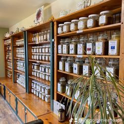 The Golden Leaf Tea & Herb Company
