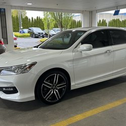 Tint World - She's lookin' squeaky clean!