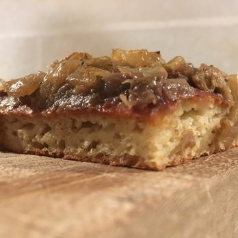 Le Comptoir Bio - Pissaladière sans gluten - French Near Me - Nice, 06
