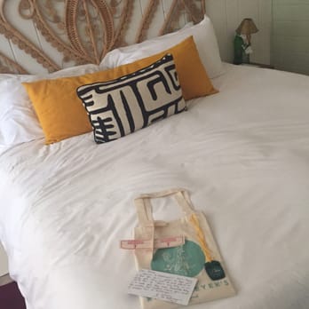 RuschmeyerÕs - Hotels Near Me - Montauk, New York