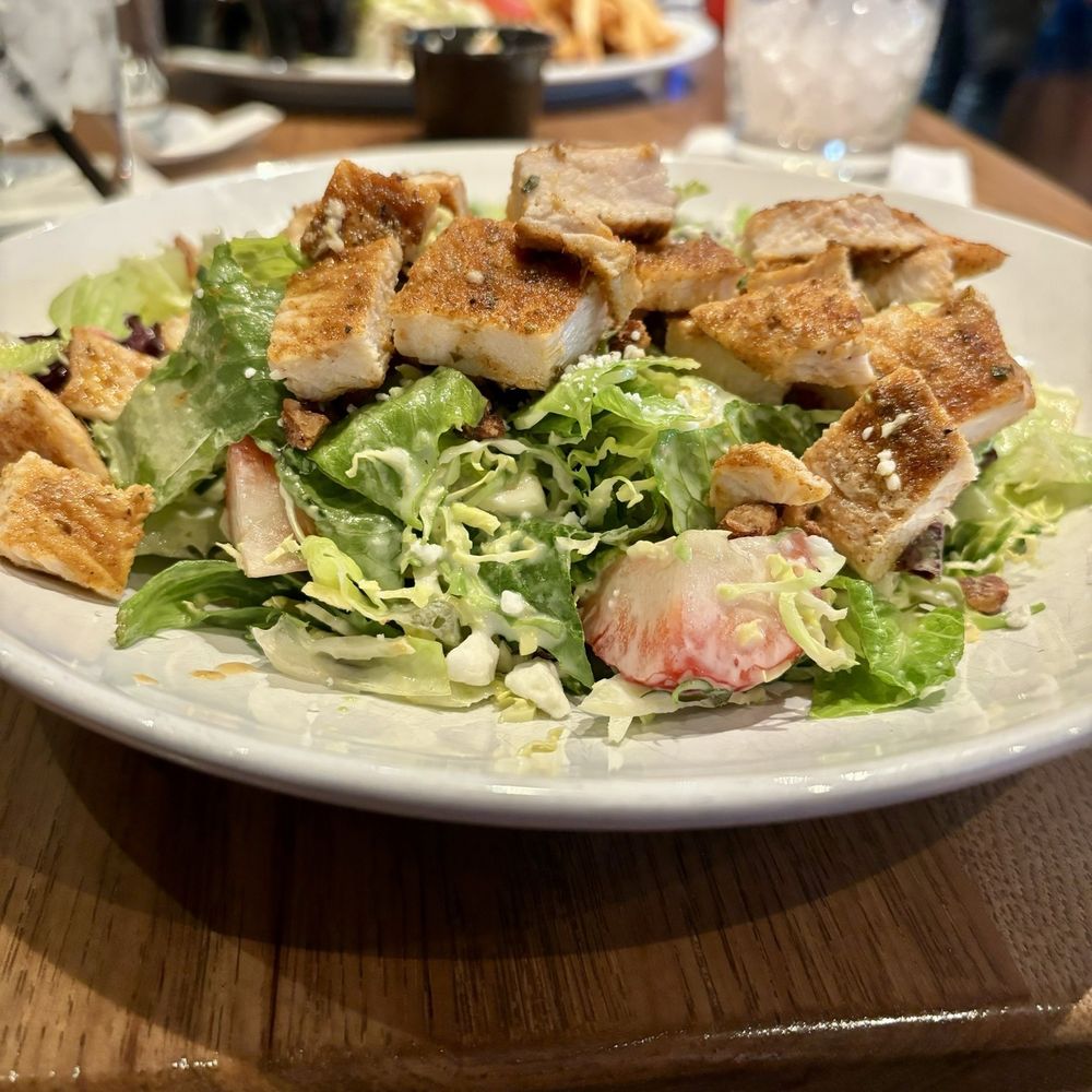 Blackened Salmon Salad - sub chicken